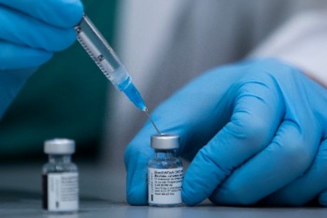 &Pi;&alpha;&nu;&delta;&eta;&mu;ί&alpha;: &Mu;&epsilon;&gamma;&alpha;&lambda;ύ&tau;&epsilon;&rho;&alpha; &kappa;έ&rho;&delta;&eta; &alpha;&pi;ό &tau;&iota;&sigmaf; &mu;&epsilon;&tau;&alpha;&lambda;&lambda;ά&xi;&epsilon;&iota;&sigmaf; &gamma;&iota;&alpha; &tau;&omicron;&upsilon;&sigmaf; &phi;&alpha;&rho;&mu;&alpha;&kappa;&epsilon;&upsilon;&tau;&iota;&kappa;&omicron;ύ&sigmaf; &omicron;&mu;ί&lambda;&omicron;&upsilon;&sigmaf;...