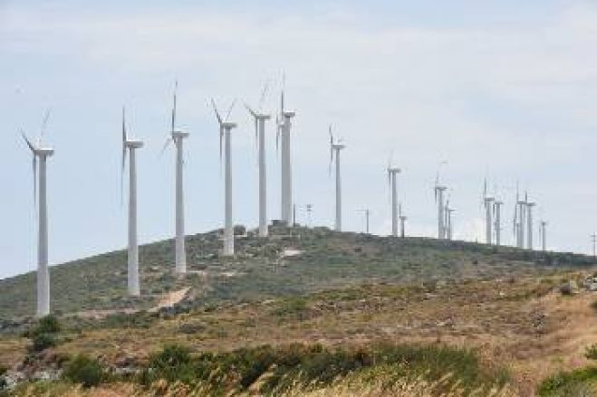 &Beta;ό&rho;&epsilon;&alpha; &Epsilon;ύ&beta;&omicron;&iota;&alpha;: &Sigma;&tau;&omicron; &epsilon;&pi;ί&kappa;&epsilon;&nu;&tau;&rho;&omicron; &sigma;&chi;&epsilon;&delta;&iota;&alpha;&sigma;&mu;ώ&nu; &epsilon;&nu;&epsilon;&rho;&gamma;&epsilon;&iota;&alpha;&kappa;ώ&nu; &mu;&omicron;&nu;&omicron;&pi;&omega;&lambda;ί&omega;&nu;...