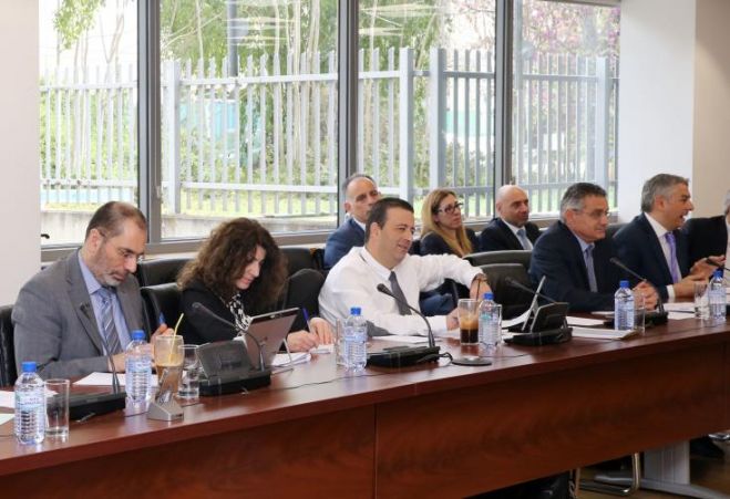 &Eta; &Omicron;&lambda;&omicron;&mu;έ&lambda;&epsilon;&iota;&alpha; &tau;&eta;&sigmaf; &Beta;&omicron;&upsilon;&lambda;ή&sigmaf; &sigma;&upsilon;&zeta;&eta;&tau;ά &tau;&omicron; &pi;ό&rho;&iota;&sigma;&mu;&alpha; &tau;&eta;&sigmaf; &epsilon;&rho;&epsilon;&upsilon;&nu;&eta;&tau;&iota;&kappa;ή&sigmaf; &gamma;&iota;&alpha; &tau;&omicron;&nu; &Sigma;&upsilon;&nu;&epsilon;&rho;&gamma;&alpha;&tau;&iota;&sigma;&mu;ό