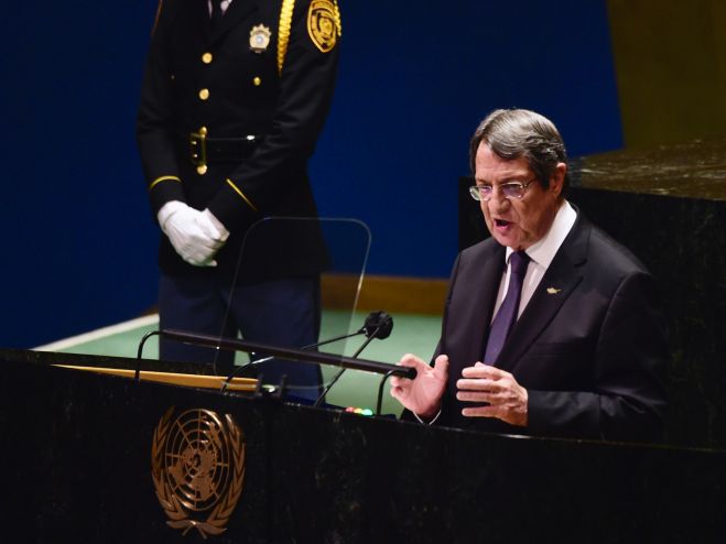 &Alpha;&nu;&alpha;&sigma;&tau;&alpha;&sigma;&iota;ά&delta;&eta;&sigmaf;: &Delta;&epsilon;&nu; &pi;&rho;&omicron;&omicron;&rho;ί&zeta;&epsilon;&tau;&alpha;&iota; &omega;&sigmaf; &epsilon;&nu;&alpha;&lambda;&lambda;&alpha;&kappa;&tau;&iota;&kappa;ή &tau;&eta;&sigmaf; &sigma;&upsilon;&mu;&phi;&omega;&nu;&eta;&theta;&epsilon;ί&sigma;&alpha;&sigmaf; &beta;ά&sigma;&eta;&sigmaf; &lambda;ύ&sigma;&eta;&sigmaf; &eta; &pi;&rho;ό&tau;&alpha;&sigma;&eta; &gamma;&iota;&alpha; &epsilon;&pi;&iota;&sigma;&tau;&rho;&omicron;&phi;ή &sigma;&tau;&omicron; &Sigma;ύ&nu;&tau;&alpha;&gamma;&mu;&alpha; &tau;&omicron;&upsilon; 1960