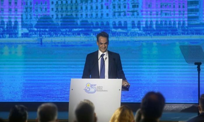 &Epsilon;&lambda;&lambda;ά&delta;&alpha;: &Pi;&rho;&omicron;&nu;ό&mu;&iota;&alpha; &delta;&iota;&sigma;&epsilon;&kappa;&alpha;&tau;&omicron;&mu;&mu;&upsilon;&rho;ί&omega;&nu; &sigma;&tau;&omicron; &kappa;&epsilon;&phi;ά&lambda;&alpha;&iota;&omicron; &kappa;&alpha;&iota; data &sigma;&tau;&omicron;&upsilon;&sigmaf; &nu;έ&omicron;&upsilon;&sigmaf; &gamma;&iota;&alpha; &nu;&alpha; &laquo;&sigma;&eta;&kappa;&omega;&theta;&omicron;ύ&mu;&epsilon; &lambda;ί&gamma;&omicron; &psi;&eta;&lambda;ό&tau;&epsilon;&rho;&alpha;&raquo;!