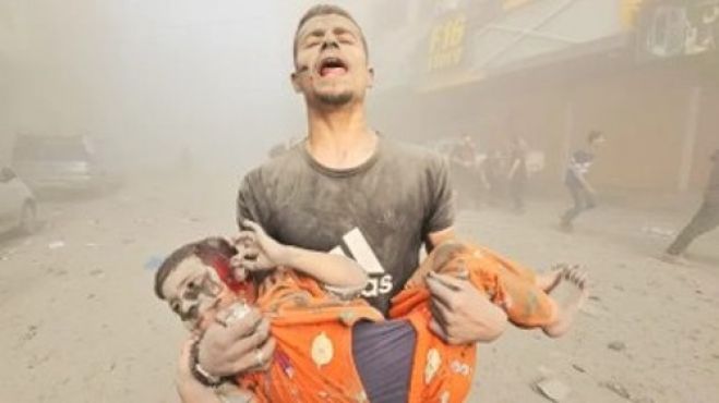 &Gamma;&iota;&alpha;&tau;ί &gamma;ί&nu;&epsilon;&tau;&alpha;&iota; &omicron; &pi;ό&lambda;&epsilon;&mu;&omicron;&sigmaf;;