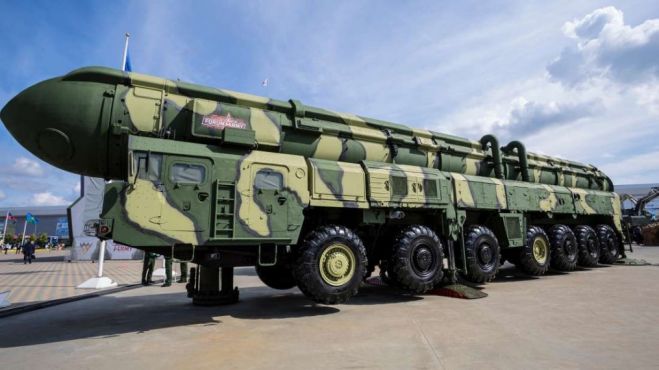 Η Ρωσία σχεδιάζει την πρώτη στρατιωτική μονάδα εξοπλισμένη με πυραύλους πυρηνικών κεφαλών