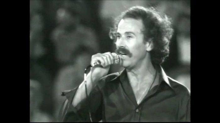 &Nu;ί&kappa;&omicron;&sigmaf; &Xi;&upsilon;&lambda;&omicron;ύ&rho;&eta;&sigmaf;: &Mu;&iota;&alpha; &mu;&omicron;&rho;&phi;ή &tau;&alpha;&upsilon;&tau;&iota;&sigma;&mu;έ&nu;&eta; &mu;&epsilon; &tau;&eta;&nu; &pi;&epsilon;&rho;&eta;&phi;ά&nu;&iota;&alpha;, &tau;&eta;&nu; &alpha;&nu;&theta;&rho;&omega;&pi;&iota;ά, &tau;&eta;&nu; &alpha;&gamma;&omega;&nu;&iota;&sigma;&tau;&iota;&kappa;ό&tau;&eta;&tau;&alpha;