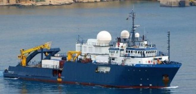 &Epsilon;&lambda;&lambda;&eta;&nu;&omicron;&tau;&omicron;&upsilon;&rho;&kappa;&iota;&kappa;ά - &Kappa;&upsilon;&pi;&rho;&iota;&alpha;&kappa;ό: Ά&lambda;&lambda;&eta; &mu;&iota;&alpha; &laquo;&gamma;&alpha;&rho;&gamma;ά&rho;&alpha;&raquo; &tau;&eta;&sigmaf; &Epsilon;.&Epsilon;. &gamma;&iota;&alpha; &tau;&iota;&sigmaf; &tau;&omicron;&upsilon;&rho;&kappa;&iota;&kappa;έ&sigmaf; &pi;&rho;&omicron;&kappa;&lambda;ή&sigma;&epsilon;&iota;&sigmaf;