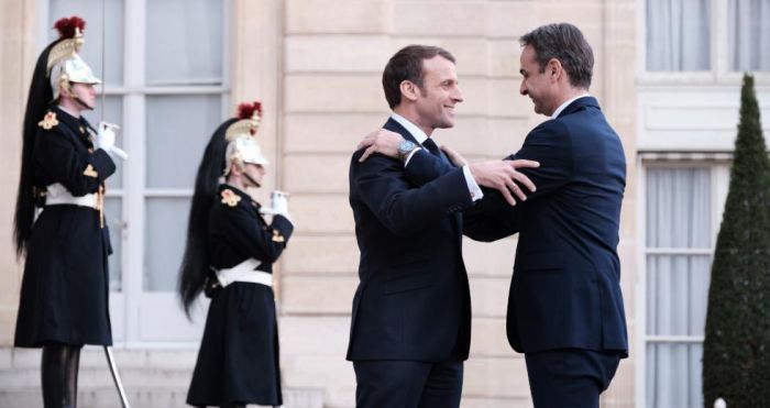 EurActiv: &Tau;&omicron; &gamma;&alpha;&lambda;&lambda;&iota;&kappa;ό &upsilon;&pi;&omicron;&upsilon;&rho;&gamma;&epsilon;ί&omicron; Ά&mu;&upsilon;&nu;&alpha;&sigmaf; &epsilon;&pi;&iota;&beta;&epsilon;&beta;&alpha;&iota;ώ&nu;&epsilon;&iota; ό&tau;&iota; &eta; &Alpha;&Omicron;&Zeta; &epsilon;ί&nu;&alpha;&iota; &epsilon;&kappa;&tau;ό&sigmaf; &epsilon;&lambda;&lambda;&eta;&nu;&omicron;&gamma;&alpha;&lambda;&lambda;&iota;&kappa;ή&sigmaf; &sigma;&upsilon;&mu;&phi;&omega;&nu;ί&alpha;&sigmaf;