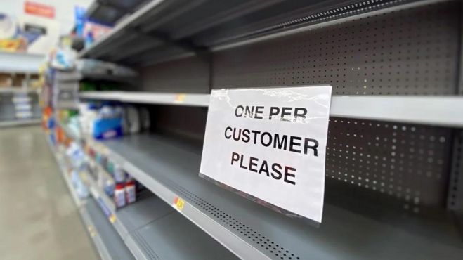 &Eta;&Pi;&Alpha;: No milk today&hellip; &kappa;&alpha;&iota; &phi;&tau;&alpha;ί&epsilon;&iota; &omicron; &kappa;&alpha;&pi;&iota;&tau;&alpha;&lambda;&iota;&sigma;&mu;ό&sigmaf;