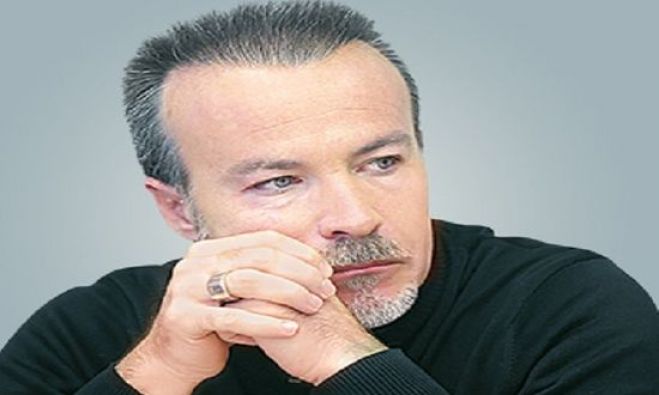 &Epsilon;&lambda;&lambda;&eta;&nu;&iota;&kappa;ή &kappa;&upsilon;&beta;έ&rho;&nu;&eta;&sigma;&eta; - &Pi;&alpha;&nu;&delta;&eta;&mu;ί&alpha;: &laquo;&Kappa;ά&nu;&alpha;&mu;&epsilon; ό,&tau;&iota; ή&tau;&alpha;&nu; &alpha;&nu;&theta;&rho;&omega;&pi;ί&nu;&omega;&sigmaf; &delta;&upsilon;&nu;&alpha;&tau;ό&rdquo;&hellip;