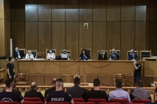 &Eta; &delta;&iota;&kappa;&alpha;&sigma;&tau;&iota;&kappa;ή &alpha;&pi;ό&phi;&alpha;&sigma;&eta;: &laquo;&Eta; &nu;&alpha;&zeta;&iota;&sigma;&tau;&iota;&kappa;ή &Chi;&rho;&upsilon;&sigma;ή &Alpha;&upsilon;&gamma;ή &epsilon;ί&nu;&alpha;&iota; &Epsilon;&Gamma;&Kappa;&Lambda;&Eta;&Mu;&Alpha;&Tau;&Iota;&Kappa;&Eta; &Omicron;&Rho;&Gamma;&Alpha;&Nu;&Omega;&Sigma;&Eta;&raquo;