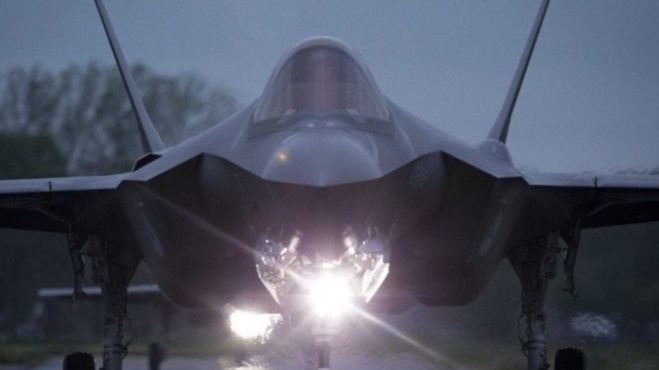 &Epsilon;&lambda;&lambda;ά&delta;&alpha; - &Alpha;&gamma;&omicron;&rho;ά F-35: &Delta;&iota;&sigma;&epsilon;&kappa;&alpha;&tau;&omicron;&mu;&mu;ύ&rho;&iota;&alpha; &sigma;&tau;&omicron;&nu; (&epsilon;&xi;&omicron;&pi;&lambda;&iota;&sigma;&tau;&iota;&kappa;ό) &Kappa;&alpha;&iota;ά&delta;&alpha;