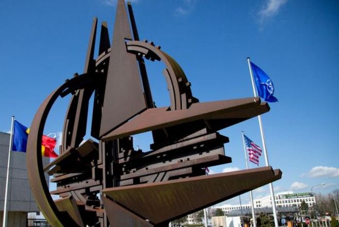 &laquo;&Tau;&omicron; &delta;ί&lambda;&eta;&mu;&mu;&alpha; &delta;&epsilon;&nu; &epsilon;ί&nu;&alpha;&iota; &alpha;&nu; &omicron;&iota; &nu;έ&omicron;&iota; &theta;&alpha; &pi;&omicron;&lambda;&epsilon;&mu;ή&sigma;&omicron;&upsilon;&nu;, &alpha;&lambda;&lambda;ά &gamma;&iota;&alpha; &pi;&omicron;&iota;&omicron; &mu;έ&lambda;&lambda;&omicron;&nu; &theta;&alpha; &pi;&omicron;&lambda;&epsilon;&mu;ή&sigma;&omicron;&upsilon;&nu;&raquo;