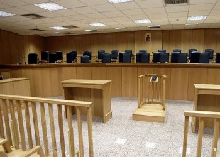 &Delta;&iota;&kappa;&alpha;&iota;&omicron;&sigma;ύ&nu;&eta; &sigma;&tau;&eta;&nu; &pi;&epsilon;&rho;ί&omicron;&delta;&omicron; &tau;&eta;&sigmaf; &pi;&alpha;&nu;&delta;&eta;&mu;ί&alpha;&sigmaf;: &Alpha;&kappa;ό&mu;&alpha; &pi;&iota;&omicron; &tau;&alpha;&xi;&iota;&kappa;ή &sigma;&epsilon; ό&lambda;&alpha; &tau;&alpha; &epsilon;&pi;ί&pi;&epsilon;&delta;&alpha;