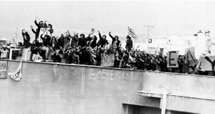 1973: &Eta; &kappa;&alpha;&tau;ά&lambda;&eta;&psi;&eta; &tau;&eta;&sigmaf; &Nu;&omicron;&mu;&iota;&kappa;ή&sigmaf; - &laquo;&Pi;ό&tau;&epsilon; &theta;&alpha; &kappa;ά&nu;&epsilon;&iota; &xi;&alpha;&sigma;&tau;&epsilon;&rho;&iota;ά&raquo;&hellip;