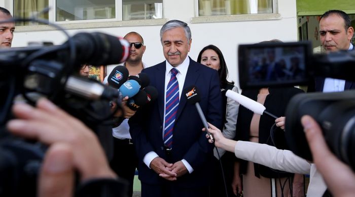 &Sigma;&upsilon;&nu;ά&nu;&tau;&eta;&sigma;&eta; &Alpha;&kappa;&iota;&nu;&tau;&zeta;ί &mu;&epsilon; &Tau;&alpha;&lambda;ά&tau; &kappa;&alpha;&iota; Έ&rho;&omicron;&gamma;&lambda;&omicron;&upsilon; &gamma;&iota;&alpha; &Gamma;&epsilon;&nu;&epsilon;ύ&eta;