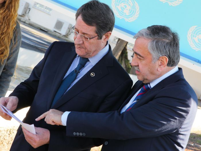 &Delta;&epsilon;&nu; &theta;&alpha; &upsilon;&pi;ά&rho;&xi;&epsilon;&iota; &lambda;ύ&sigma;&eta;...