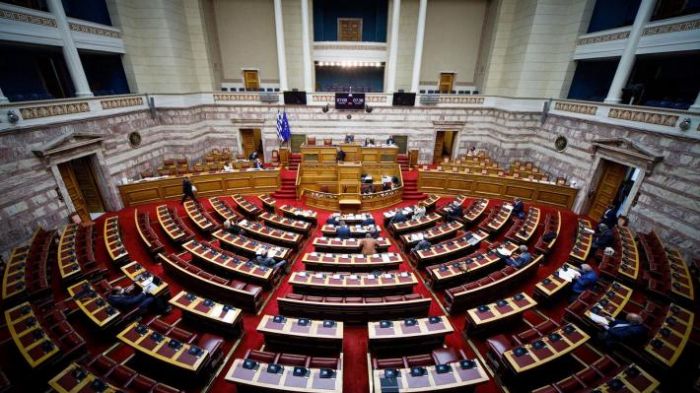 &Pi;&omicron;&iota;&omicron;&iota; &alpha;&delta;&epsilon;&iota;ά&zeta;&omicron;&upsilon;&nu; &tau;&alpha; &kappa;&rho;&alpha;&tau;&iota;&kappa;ά &tau;&alpha;&mu;&epsilon;ί&alpha;, &pi;&omicron;&iota;&omicron;&iota; &tau;&alpha; &gamma;&epsilon;&mu;ί&zeta;&omicron;&upsilon;&nu; &kappa;&alpha;&iota; &pi;&omicron;&iota;&omicron;&iota; &epsilon;ί&nu;&alpha;&iota; &omicron;&iota; &mu;&pi;&alpha;&tau;&alpha;&chi;&tau;&sigma;ή&delta;&epsilon;&sigmaf;