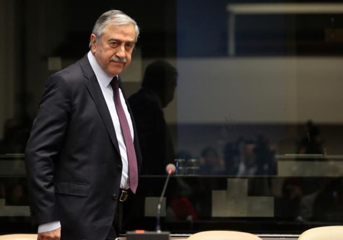 &Kappa;&alpha;&tau;&epsilon;&chi;ό&mu;&epsilon;&nu;&alpha;: &Kappa;&alpha;&tau;ά&sigma;&tau;&alpha;&sigma;&eta; &epsilon;&kappa;&tau;ά&kappa;&tau;&omicron;&upsilon; &alpha;&nu;ά&gamma;&kappa;&eta;&sigmaf; &zeta;ή&tau;&eta;&sigma;&epsilon; &omicron; &Alpha;&kappa;&iota;&nu;&tau;&zeta;ί &alpha;&pi;ό &tau;&omicron; &laquo;&upsilon;&pi;&omicron;&upsilon;&rho;&gamma;&iota;&kappa;ό&raquo;