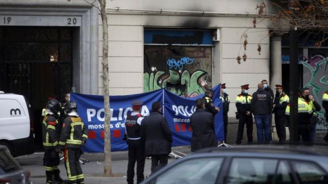 Ισπανία: Οικογένεια αστέγων ξεκληρίστηκε από πυρκαγιά σε εγκαταλειμμένη τράπεζα στη Βαρκελώνη