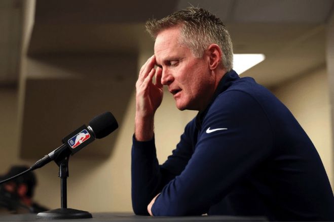 &Kappa;&rho;&alpha;&upsilon;&gamma;ή &Sigma;&tau;&iota;&beta; &Kappa;&epsilon;&rho; &gamma;&iota;&alpha; &tau;&omicron; &mu;&alpha;&kappa;&epsilon;&lambda;&epsilon;&iota;ό: &laquo;Ό&mu;&eta;&rho;&omicron;&iota; 50 &gamma;&epsilon;&rho;&omicron;&upsilon;&sigma;&iota;&alpha;&sigma;&tau;ώ&nu; &gamma;&iota;&alpha; &tau;&eta;&nu; &omicron;&pi;&lambda;&omicron;&kappa;&alpha;&tau;&omicron;&chi;ή &ndash; &Pi;ό&tau;&epsilon; &theta;&alpha; &kappa;ά&nu;&omicron;&upsilon;&mu;&epsilon; &kappa;ά&tau;&iota;;&raquo;