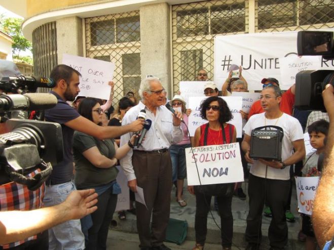 &Epsilon;&iota;&rho;ή&nu;&eta; &Tau;ώ&rho;&alpha;...