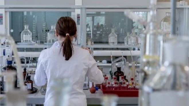 &Kappa;&rho;&alpha;&upsilon;&gamma;ή &alpha;&gamma;&omega;&nu;ί&alpha;&sigmaf; &alpha;&pi;ό &tau;&omicron;&upsilon;&sigmaf; &nu;&omicron;&sigma;&eta;&lambda;&epsilon;&upsilon;&tau;έ&sigmaf;, &omicron;&iota; &omicron;&pi;&omicron;ί&omicron;&iota; &beta;&rho;ί&sigma;&kappa;&omicron;&nu;&tau;&alpha;&iota; &sigma;&epsilon; &kappa;&alpha;&tau;ά&sigma;&tau;&alpha;&sigma;&eta; &epsilon;&xi;&omicron;&upsilon;&theta;έ&nu;&omega;&sigma;&eta;&sigmaf;