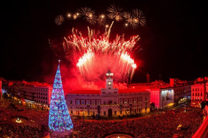 &Omicron;&iota; &alpha;&pi;&omicron;&phi;ά&sigma;&epsilon;&iota;&sigmaf; &pi;&omicron;&upsilon; &pi;&alpha;ί&rho;&nu;&omicron;&upsilon;&mu;&epsilon; &kappa;ά&theta;&epsilon; &Pi;&rho;&omega;&tau;&omicron;&chi;&rho;&omicron;&nu;&iota;ά &kappa;&alpha;&iota; &pi;&omicron;&upsilon;... &delta;ύ&sigma;&kappa;&omicron;&lambda;&alpha; &tau;&eta;&rho;&omicron;ύ&mu;&epsilon;