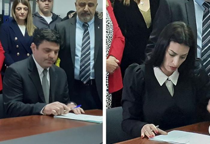 &Alpha;&gamma;ί&alpha; &Nu;ά&pi;&alpha;: &Upsilon;&pi;&omicron;&beta;&lambda;ή&theta;&eta;&kappa;&alpha;&nu; &delta;ύ&omicron; &upsilon;&pi;&omicron;&psi;&eta;&phi;&iota;ό&tau;&eta;&tau;&epsilon;&sigmaf;...