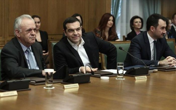 &Epsilon;&lambda;&lambda;ά&delta;&alpha;: &Upsilon;&pi;&omicron;&kappa;&alpha;&tau;ώ&tau;&alpha;&tau;&eta; &alpha;ύ&xi;&eta;&sigma;&eta; &sigma;&tau;&omicron;&nu; &kappa;&alpha;&tau;ώ&tau;&alpha;&tau;&omicron; &mu;&iota;&sigma;&theta;ό!