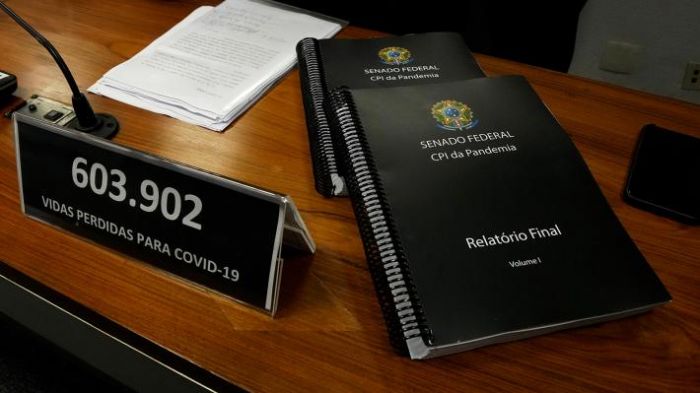 &Beta;&rho;&alpha;&zeta;&iota;&lambda;ί&alpha;: &Tau;&eta; &delta;ί&omega;&xi;&eta; &tau;&omicron;&upsilon; &Mu;&pi;&omicron;&lambda;&sigma;&omicron;&nu;ά&rho;&omicron;&upsilon; &gamma;&iota;&alpha; &laquo;έ&gamma;&kappa;&lambda;&eta;&mu;&alpha; &kappa;&alpha;&tau;ά &tau;&eta;&sigmaf; &alpha;&nu;&theta;&rho;&omega;&pi;ό&tau;&eta;&tau;&alpha;&sigmaf;&raquo; &zeta;&eta;&tau;ά &eta; &Gamma;&epsilon;&rho;&omicron;&upsilon;&sigma;ί&alpha;