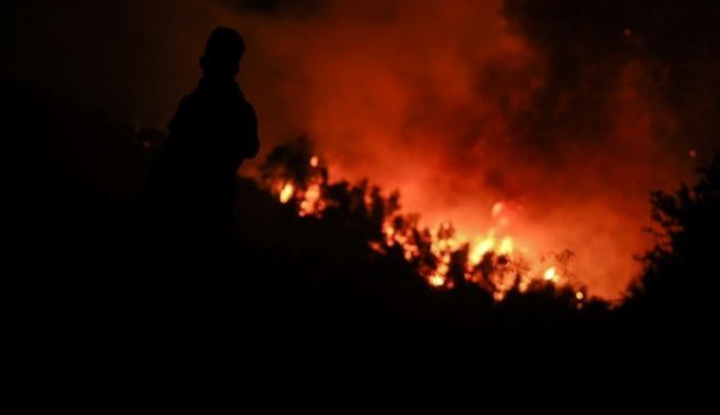 &Epsilon;&lambda;&lambda;ά&delta;&alpha;: &Epsilon;&pi;ί&theta;&epsilon;&sigma;&eta; &sigma;&epsilon; &sigma;&upsilon;&nu;&epsilon;&rho;&gamma;&epsilon;ί&omicron; &tau;&omicron;&upsilon; OPEN!