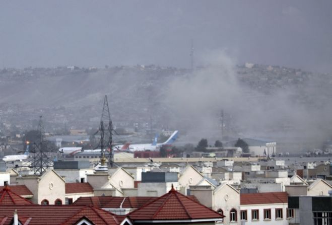 &Pi;ά&nu;&omega; &alpha;&pi;ό 100 &nu;&epsilon;&kappa;&rho;&omicron;ί &alpha;&pi;ό &tau;&eta;&nu; &beta;&omicron;&mu;&beta;&iota;&sigma;&tau;&iota;&kappa;ή &epsilon;&pi;ί&theta;&epsilon;&sigma;&eta; &sigma;&tau;&omicron; &alpha;&epsilon;&rho;&omicron;&delta;&rho;ό&mu;&iota;&omicron; &tau;&eta;&sigmaf; &Kappa;&alpha;&mu;&pi;&omicron;ύ&lambda;