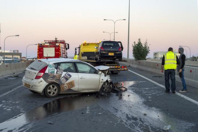 13 &pi;&alpha;&iota;&delta;&iota;ά &kappa;ά&tau;&omega; &tau;&omega;&nu; 14 &epsilon;&tau;ώ&nu; έ&chi;&alpha;&sigma;&alpha;&nu; &tau;&eta;&nu; &zeta;&omega;ή &tau;&omicron;&upsilon;&sigmaf; &sigma;&epsilon; &tau;&rho;&omicron;&chi;&alpha;ί&epsilon;&sigmaf; &sigma;&upsilon;&gamma;&kappa;&rho;&omicron;ύ&sigma;&epsilon;&iota;&sigmaf;