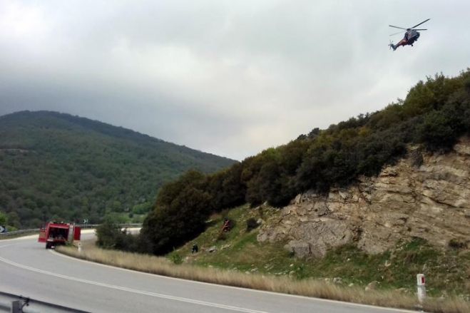 &Tau;&rho;&iota;ή&mu;&epsilon;&rho;&omicron; &pi;έ&nu;&theta;&omicron;&sigmaf; &sigma;&tau;&iota;&sigmaf; &epsilon;&lambda;&lambda;&eta;&nu;&iota;&kappa;έ&sigmaf; Έ&nu;&omicron;&pi;&lambda;&epsilon;&sigmaf; &Delta;&upsilon;&nu;ά&mu;&epsilon;&iota;&sigmaf;