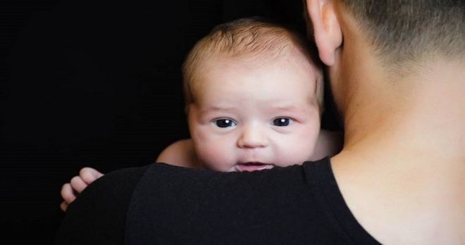 &Sigma;&upsilon;&mu;&beta;&alpha;ί&nu;&epsilon;&iota; &sigma;&tau;&eta;&nu; &Epsilon;&lambda;&lambda;ά&delta;&alpha;: &laquo;&Omicron;&iota; &Alpha;́&theta;&lambda;&iota;&omicron;&iota;&raquo;&hellip;