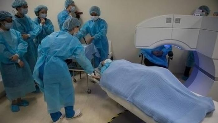 &Pi;&Iota;&Sigma;: &Omicron; &delta;&eta;&mu;ό&sigma;&iota;&omicron;&sigmaf; &delta;&iota;ά&lambda;&omicron;&gamma;&omicron;&sigmaf; &delta;&eta;&lambda;&eta;&tau;&eta;&rho;&iota;ά&zeta;&epsilon;&tau;&alpha;&iota; &tau;&omicron;&xi;&iota;&kappa;ά