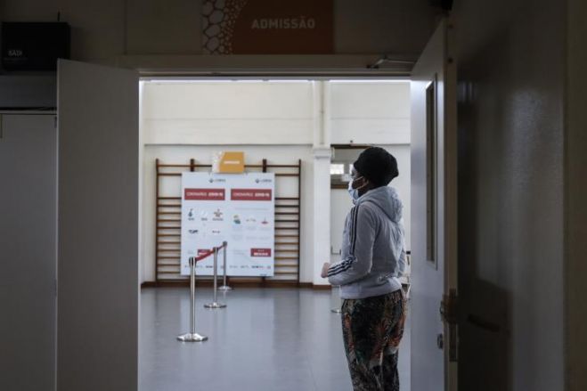 &Kappa;ύ&pi;&rho;&omicron;&sigmaf;: &Epsilon;&iota;&kappa;&omicron;&sigma;&iota;έ&nu;&alpha; &nu;έ&alpha; &kappa;&rho;&omicron;ύ&sigma;&mu;&alpha;&tau;&alpha; &alpha;&nu;&alpha;&kappa;&omicron;ί&nu;&omega;&sigma;&alpha;&nu; &omicron;&iota; &alpha;&rho;&chi;έ&sigmaf; &tau;&eta;&nu; &Delta;&epsilon;&upsilon;&tau;έ&rho;&alpha;