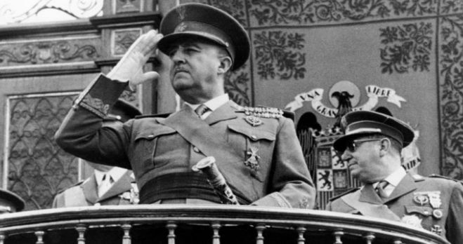 Ακύρωσε τα μετάλλια με τα οποία είχε «τιμήσει» τον δικτάτορα Φράνκο η Μπαρτσελόνα