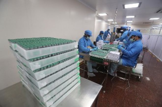 &Pi;&Omicron;&Upsilon;: &Pi;&epsilon;&rho;ί&pi;&omicron;&upsilon; 236.000 &theta;ά&nu;&alpha;&tau;&omicron;&iota; &alpha;&nu;&alpha;&mu;έ&nu;&omicron;&nu;&tau;&alpha;&iota; &sigma;&tau;&eta;&nu; &Epsilon;&upsilon;&rho;ώ&pi;&eta; &mu;έ&chi;&rho;&iota; &tau;&omicron;&nu; &Delta;&epsilon;&kappa;έ&mu;&beta;&rho;&eta;!