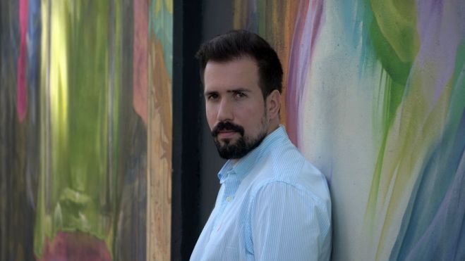 &Mu;&epsilon; &tau;&omicron; &Kappa;&Kappa;&Epsilon;, &gamma;&iota;&alpha; &tau;&eta; &zeta;&omega;ή &pi;&omicron;&upsilon; &mu;&alpha;&sigmaf; &alpha;&xi;ί&zeta;&epsilon;&iota;