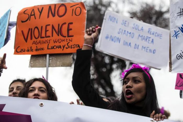 &Alpha;&upsilon;&xi;&eta;&tau;&iota;&kappa;ή &eta; &tau;ά&sigma;&eta; &tau;&omega;&nu; &kappa;&alpha;&tau;&alpha;&gamma;&gamma;&epsilon;&lambda;&iota;ώ&nu; &beta;ί&alpha;&sigmaf; &kappa;&alpha;&tau;ά &tau;&omega;&nu; &gamma;&upsilon;&nu;&alpha;&iota;&kappa;ώ&nu;