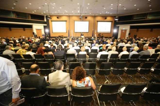 &Alpha;&pi;&omicron;&gamma;&omicron;ή&tau;&epsilon;&upsilon;&sigma;&eta; &gamma;&iota;&alpha; &tau;&omicron; &Kappa;&upsilon;&pi;&rho;&iota;&alpha;&kappa;ό &epsilon;&kappa;&phi;&rho;ά&zeta;&omicron;&upsilon;&nu; &omicron;&iota; &Alpha;&pi;ό&delta;&eta;&mu;&omicron;&iota;