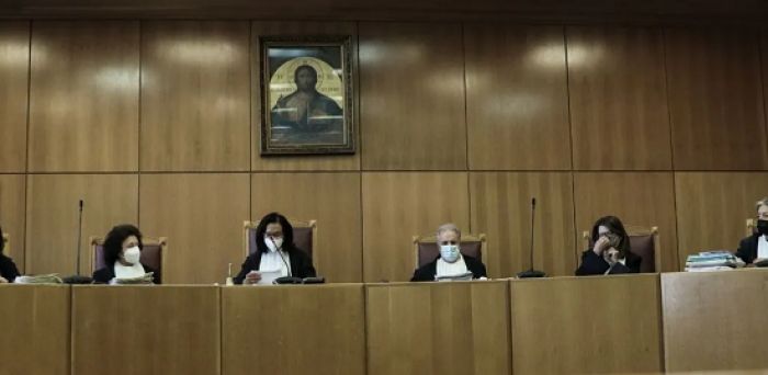 &Omicron;&iota; &alpha;&pi;ό&sigma;&tau;&rho;&alpha;&tau;&omicron;&iota;, &omicron; &Mu;&pi;&omicron;&gamma;&iota;ό&pi;&omicron;&upsilon;&lambda;&omicron;&sigmaf; &kappa;&alpha;&iota; &eta; &Delta;&iota;&kappa;&alpha;&iota;&omicron;&sigma;ύ&nu;&eta;