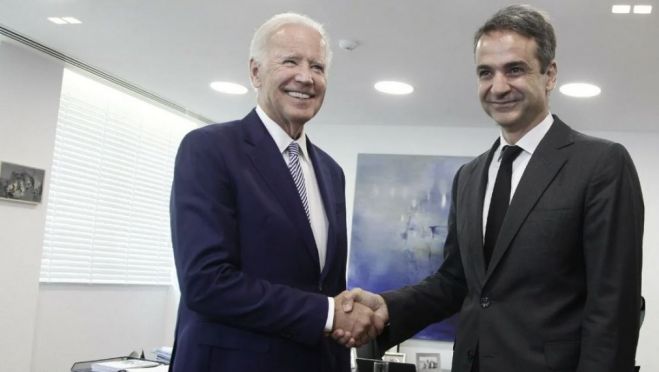 &Pi;&alpha;&nu;ά&kappa;&rho;&iota;&beta;&eta; &phi;&omega;&tau;&omicron;&gamma;&rho;&alpha;&phi;ί&alpha; &sigma;&tau;&omicron; &Omicron;&beta;ά&lambda; &Gamma;&rho;&alpha;&phi;&epsilon;ί&omicron;