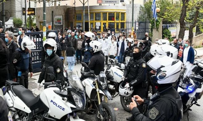 &Epsilon;&lambda;&lambda;ά&delta;&alpha;: &laquo;&Pi;&alpha;&nu;&tau;&omicron;ύ &alpha;&sigma;&tau;&upsilon;&nu;&omicron;&mu;&iota;&kappa;&omicron;ί, &pi;&omicron;&upsilon;&theta;&epsilon;&nu;ά &gamma;&iota;&alpha;&tau;&rho;&omicron;ί&raquo;!