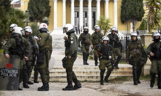 &Alpha;&nu;έ&nu;&delta;&omicron;&tau;&omicron;&sigmaf; &gamma;&iota;&alpha; &tau;&eta;&nu; &alpha;&pi;&omicron;&tau;&rho;&omicron;&pi;ή &tau;&eta;&sigmaf; &alpha;&sigma;&tau;&upsilon;&nu;&omicron;&mu;&omicron;&kappa;&rho;&alpha;&tau;ί&alpha;&sigmaf; &sigma;&tau;&alpha; &Alpha;&Epsilon;&Iota;!
