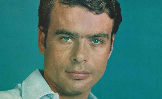 &Gamma;&iota;ά&nu;&nu;&eta;&sigmaf; &Pi;&omicron;&upsilon;&lambda;ό&pi;&omicron;&upsilon;&lambda;&omicron;&sigmaf;: &nbsp;έ&nu;&alpha;&sigmaf; &alpha;&pi;ό &tau;&omicron;&upsilon;&sigmaf; &sigma;&eta;&mu;&alpha;&nu;&tau;&iota;&kappa;&omicron;ύ&sigmaf; Έ&lambda;&lambda;&eta;&nu;&epsilon;&sigmaf; &epsilon;&rho;&mu;&eta;&nu;&epsilon;&upsilon;&tau;έ&sigmaf;