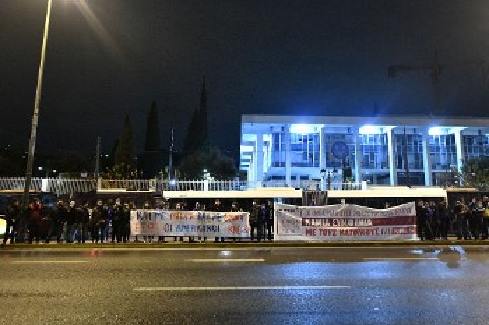 &Pi;&rho;&omicron;&pi;&alpha;&gamma;ά&nu;&delta;&alpha; &gamma;&iota;&alpha; &tau;&eta; &sigma;&upsilon;&mu;&phi;&omega;&nu;ί&alpha; &Eta;&Pi;&Alpha; - &Epsilon;&lambda;&lambda;ά&delta;&alpha;&sigmaf;: &Psi;έ&mu;&alpha;&tau;&alpha; &mu;&epsilon; &pi;&omicron;&lambda;ύ &kappa;&omicron;&nu;&tau;ά &pi;&omicron;&delta;ά&rho;&iota;&alpha;...