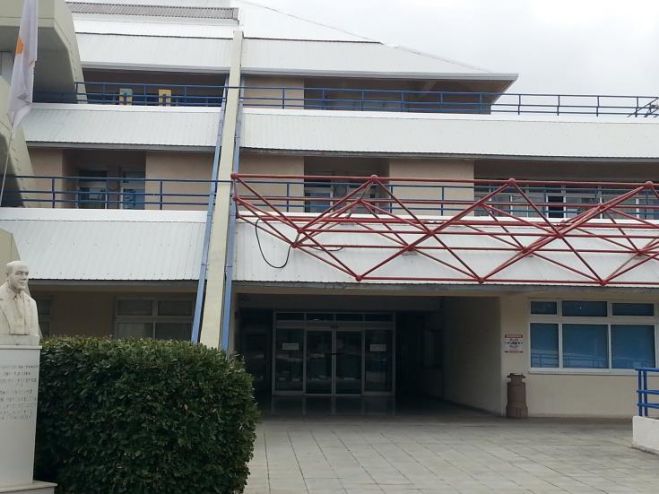 &Pi;&alpha;&iota;&delta;ί&alpha;&tau;&rho;&omicron;&sigmaf;, &tau;&omicron; &nu;έ&omicron; &epsilon;&pi;&iota;&beta;&epsilon;&beta;&alpha;&iota;&omega;&mu;έ&nu;&omicron; &kappa;&rho;&omicron;ύ&sigma;&mu;&alpha; &pi;&omicron;&upsilon; &sigma;&upsilon;&nu;&delta;έ&epsilon;&tau;&alpha;&iota; &mu;&epsilon; &tau;&omicron; &Gamma;.&Nu;. &Pi;ά&phi;&omicron;&upsilon;