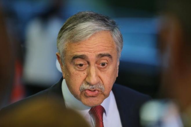 &Eta; &alpha;&pi;&omicron;&tau;&upsilon;&chi;ί&alpha; &delta;&epsilon;&nu; &pi;&rho;&omicron;ή&lambda;&theta;&epsilon; &mu;ό&nu;&omicron; &lambda;ό&gamma;&omega; &tau;&eta;&sigmaf; &mu;&eta; &sigma;&upsilon;&mu;&phi;&omega;&nu;ί&alpha;&sigmaf; &sigma;&tau;&alpha; &theta;έ&mu;&alpha;&tau;&alpha; &alpha;&sigma;&phi;ά&lambda;&epsilon;&iota;&alpha;&sigmaf; - &epsilon;&gamma;&gamma;&upsilon;ή&sigma;&epsilon;&omega;&nu;, &epsilon;&pi;&iota;&mu;έ&nu;&epsilon;&iota; &omicron; &Alpha;&kappa;&iota;&nu;&tau;&zeta;ί