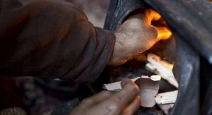 &Sigma;&omicron;&kappa;&alpha;&rho;&iota;&sigma;&tau;&iota;&kappa;ό: &Kappa;ά&eta;&kappa;&alpha;&nu; 16 ά&nu;&theta;&rho;&omega;&pi;&omicron;&iota; &sigma;&epsilon; έ&nu;&alpha; &mu;ή&nu;&alpha; &pi;&rho;&omicron;&sigma;&pi;&alpha;&theta;ώ&nu;&tau;&alpha;&sigmaf; &nu;&alpha; &zeta;&epsilon;&sigma;&tau;&alpha;&theta;&omicron;ύ&nu; &sigma;&tau;&eta;&nu; &Epsilon;&lambda;&lambda;ά&delta;&alpha; &tau;&eta;&sigmaf; &hellip;&laquo;&alpha;&nu;ά&pi;&tau;&upsilon;&xi;&eta;&sigmaf;&raquo;